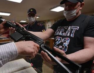 Россиян предупредили об ужесточении правил получения разрешения на оружие