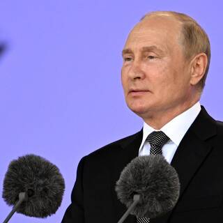 Путин обратился к участникам «Таврида.Арт» Вводная картинка