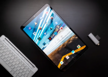 Xiaomi Mi Pad 4 Plus — всё. У Xiaomi осталась единственная актуальная серия планшетов