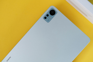 12,4 дюйма, 2,5К, 10 000 мА•ч, 67 Вт, 50 Мп и Snapdragon 870. Большой планшет Xiaomi Mi Pad 5 Pro 12.4 со стилусом и клавиатурой показали вживую со всех сторон 12,4 дюйма, 2,5К, 10 000 мА•ч, 67 Вт, 50 Мп и Snapdragon 870. Большой планшет Xiaomi Mi Pad 5 Pro 12.4 со стилусом и клавиатурой показали вживую со всех сторон