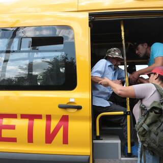 Из-за пожара на складе боеприпасов под Белгородом эвакуировали 89 человек Вводная картинка